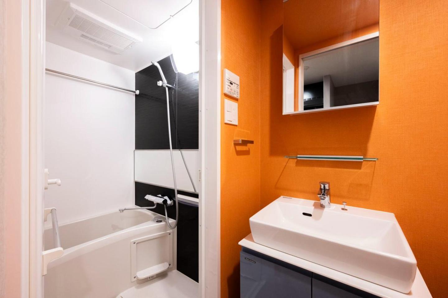 Lighthouse Otsuka Apartment Tokyo Bagian luar foto